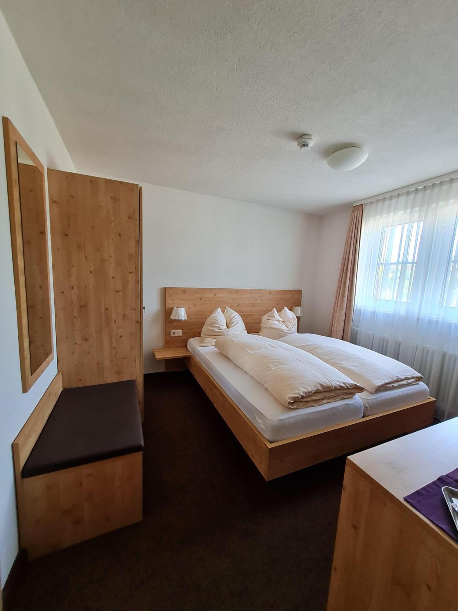 Gasthaus Zum Kranz レラハ 部屋 写真